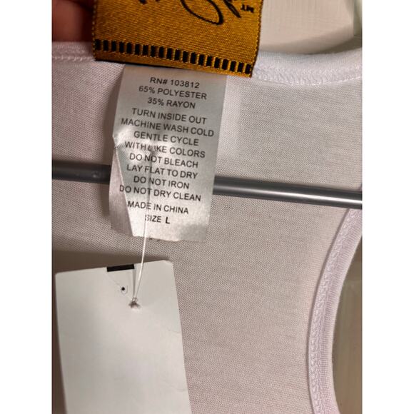 Elvis Presley Sparkling
 Sleeveless Shirt - Picture 7 of 7